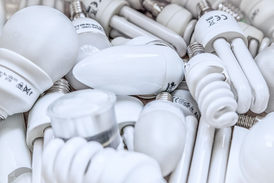 photo of energy-saving lightbulbs
